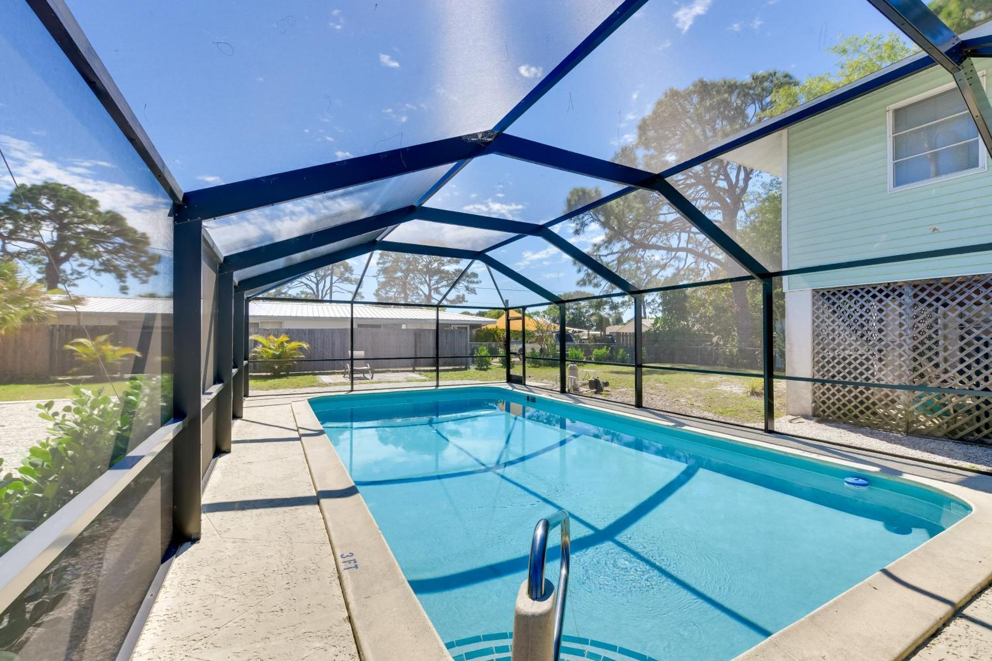Coastal Oasis With Shared Pool, 2 Mi To Beach! Englewood Exterior photo
